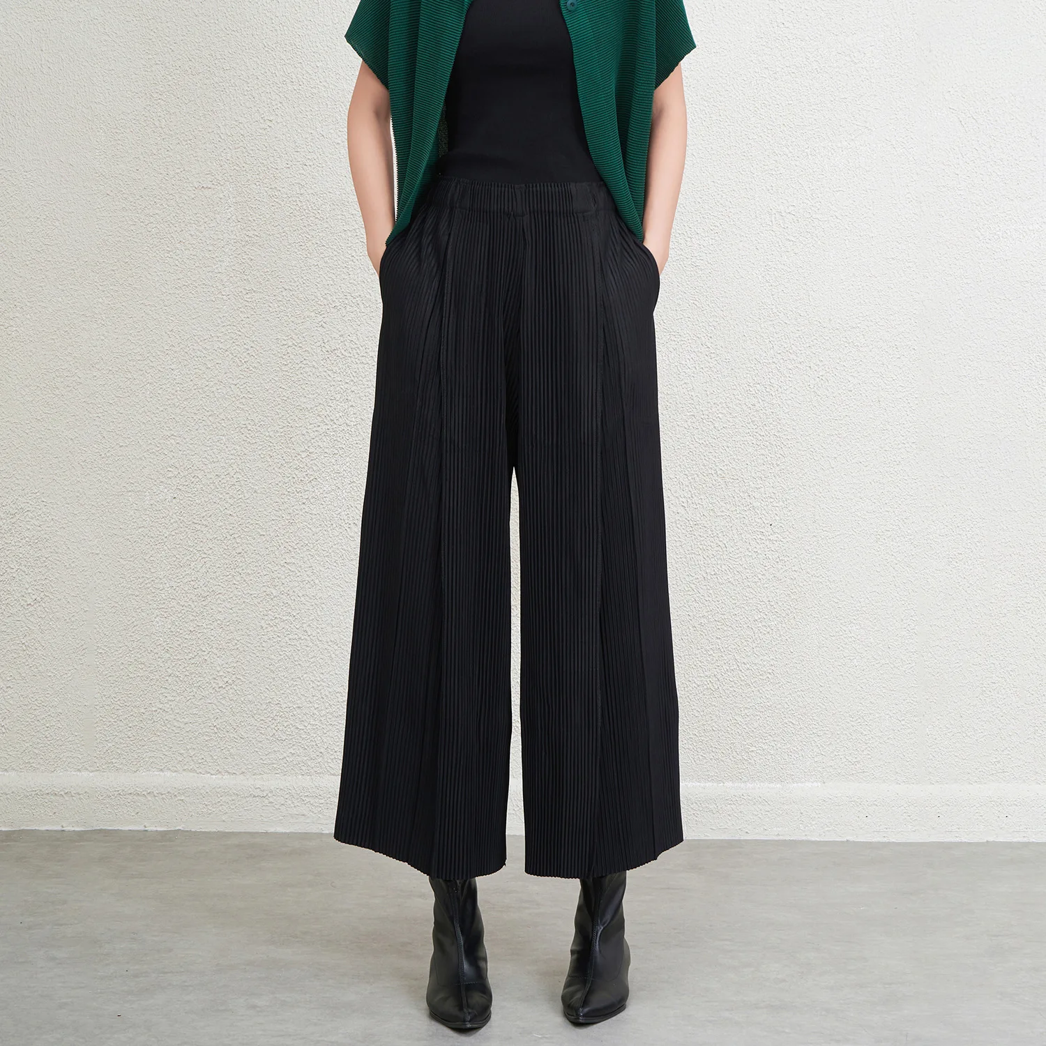 Miyake Fold Autumn Commuting Style Fold Dressing Simple Korean Versatile Comfortable High Waist Casual Pants Nine Fold Pants