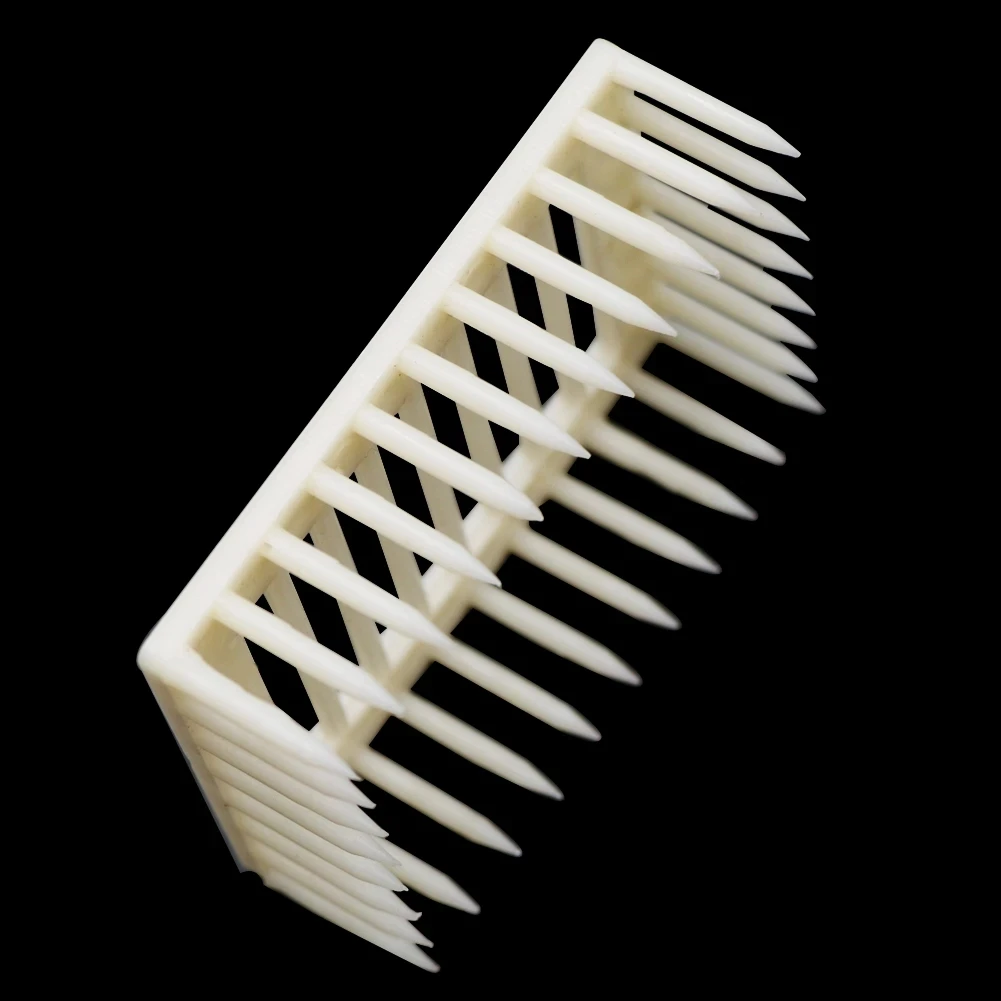 

10 Pcs High Quality Plastic Pin Type Buckle Cage Anti Bee King Escape Multifunctional Control Double Cage Light Durable