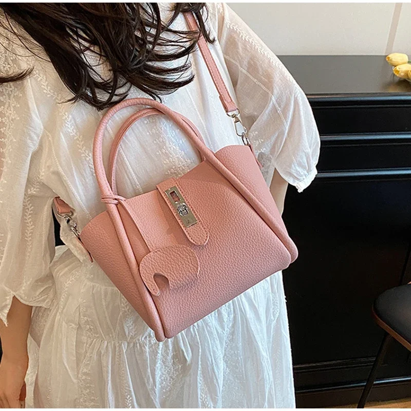 Koreanische Umhängetasche, weiche PU-Eimer-Handtasche, einfarbige Damen-Einkaufstasche mit großer Kapazität, Schultertasche für den täglichen Gebrauch – Detail 22