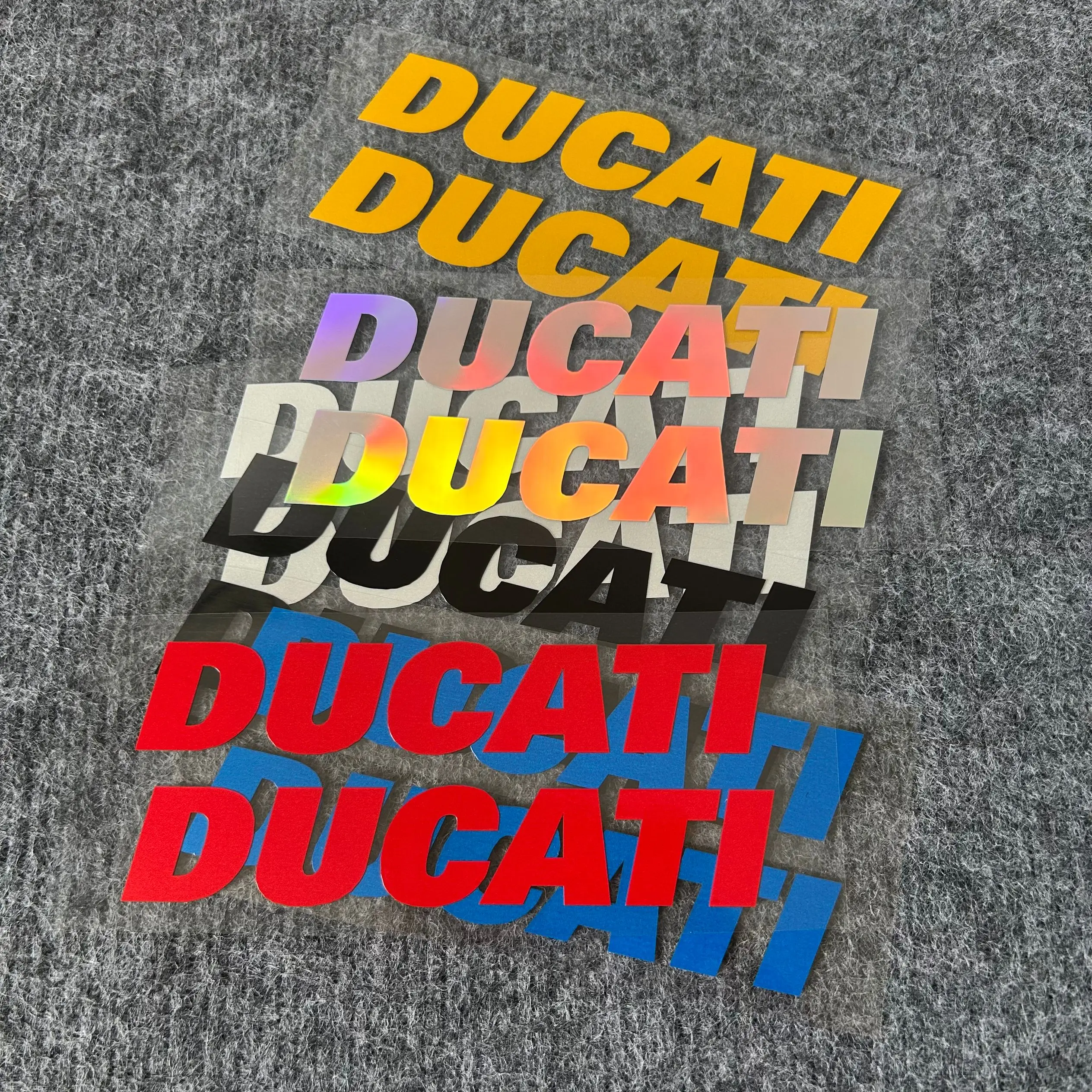 

Виниловая наклейка на бак мотоцикла с логотипом Ducati, светоотражающая водонепроницаемая наклейка