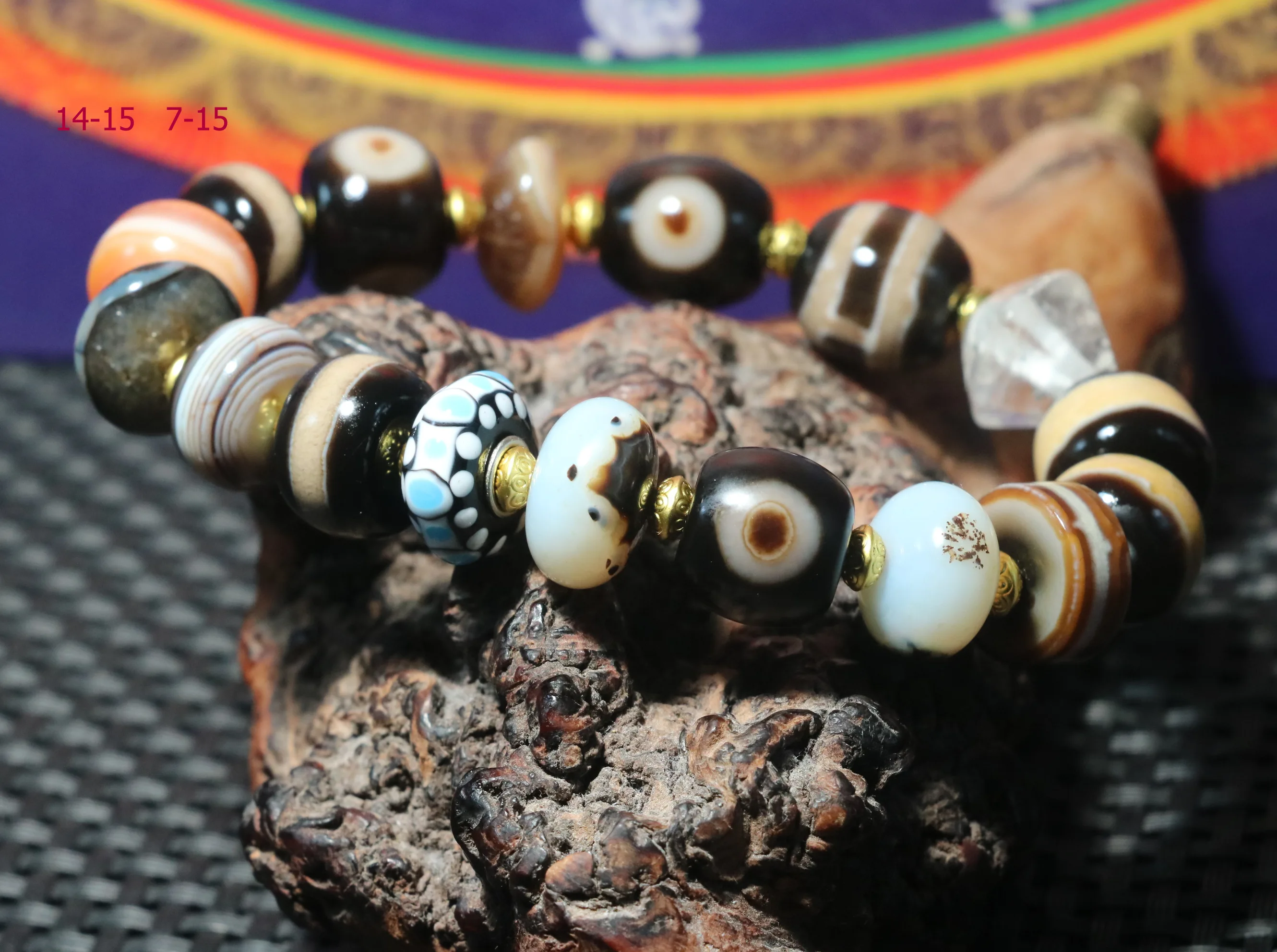 

Ультраэнергетический тибетский старый агат, несколько символов, большая насыщенная бусина дзи, браслет ручной вязки, амулет, амулет, талисман, Таймстаун