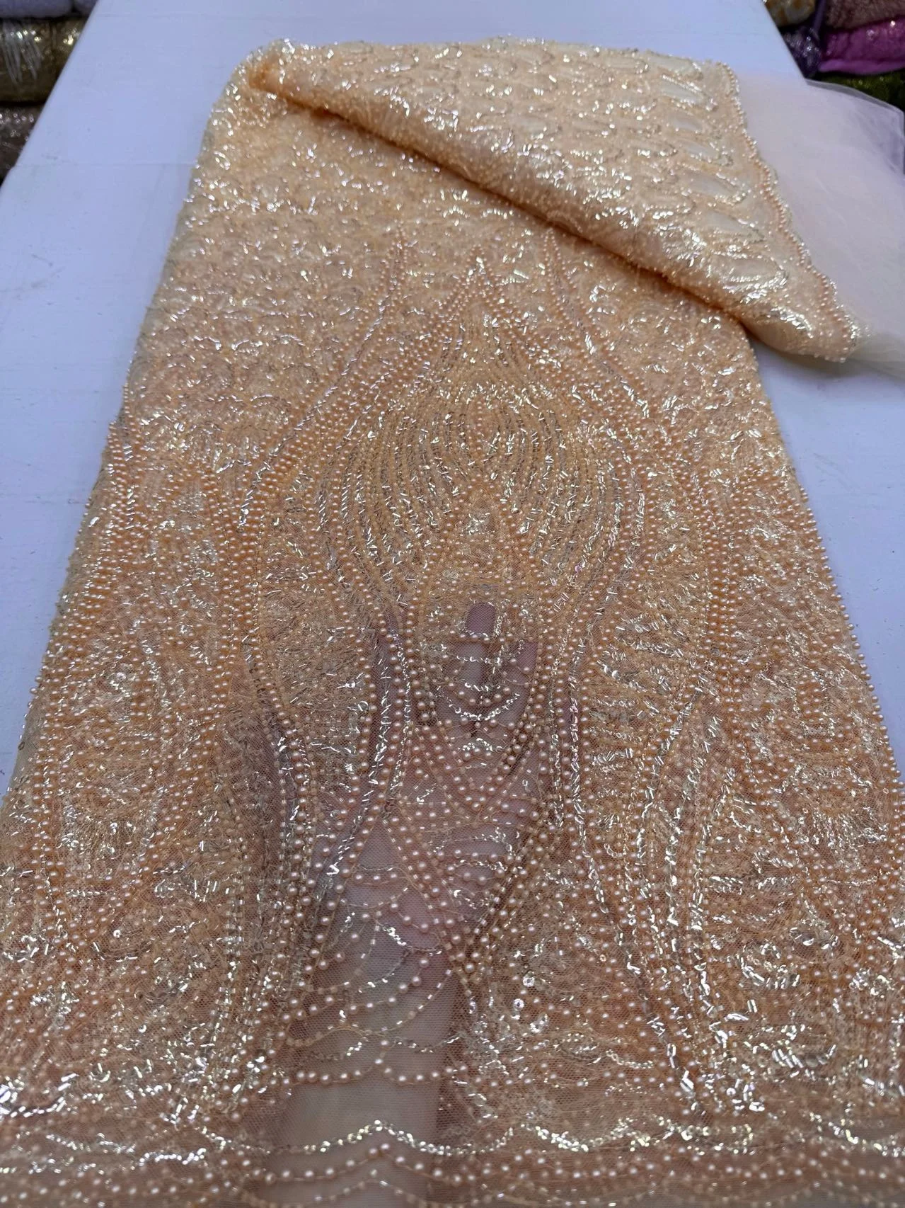 

Высококачественная африканская нигерийская тюлевая кружевная ткань с бисером и пайетками, вышивка, французский гипюр, для свадебных и праздничных платьев, расшитая бисером, 5 ярдов, 2026