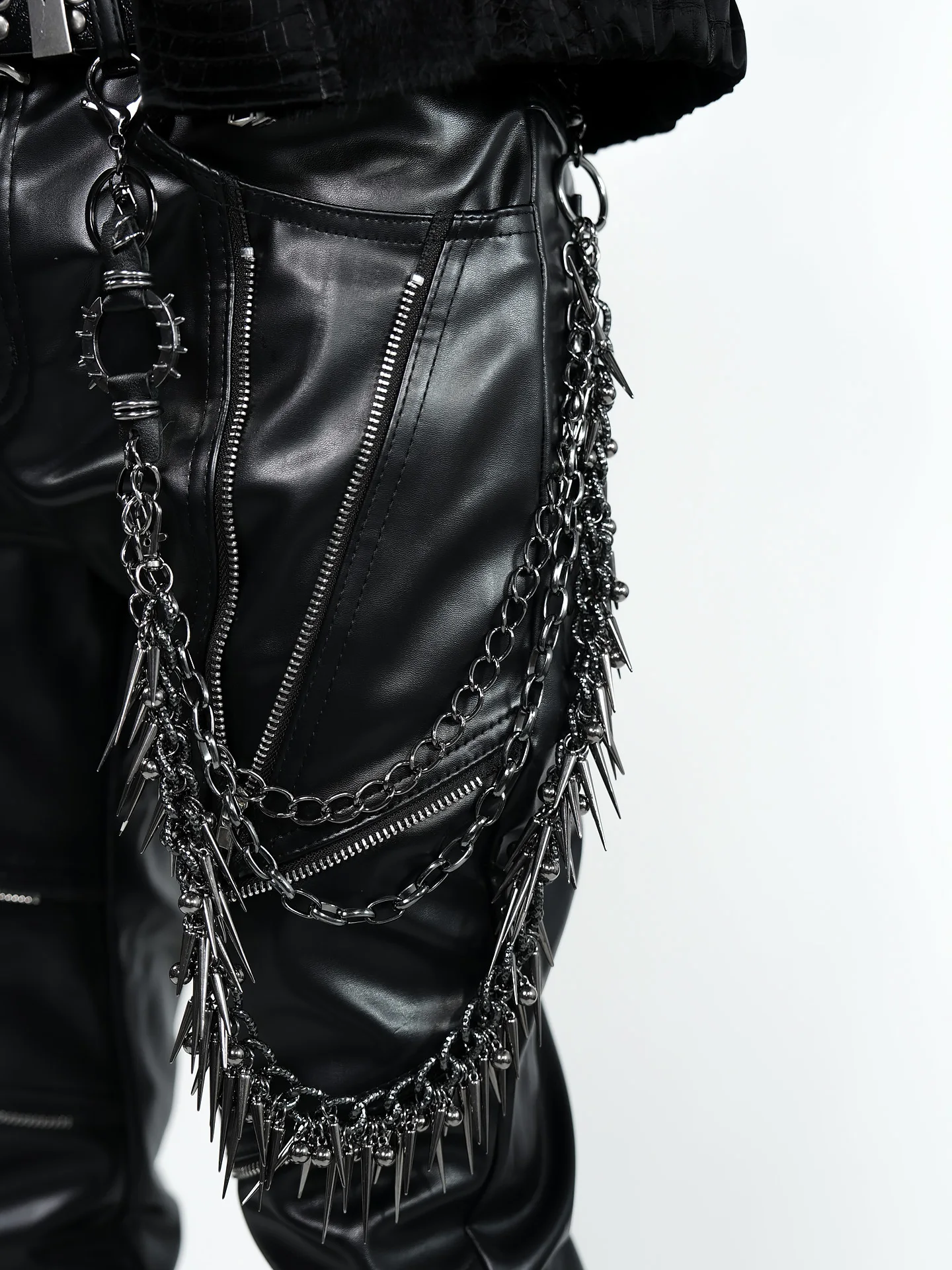 パンクスタイルステージパフォーマンス刺繍リベットゴシックソーンズ-ve2-ダークパイオニアチェーンブローチ女性のファッションアクセサリー