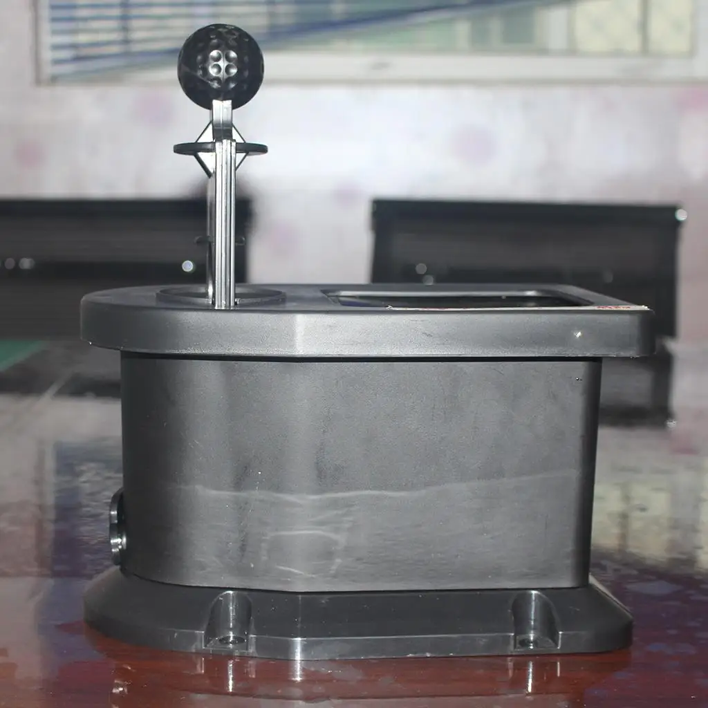 

Набор для чистки клюшек для гольфа: портативный очиститель для грипов и ухода за шафтами, черный