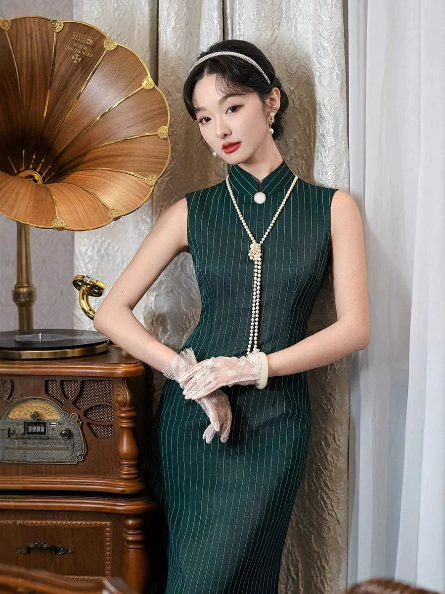 

Новый весна/лето 2025 улучшенный Cheongsam Young с восемью пуговицами в китайском стиле улучшенный Cheongsam для девочек Qipao