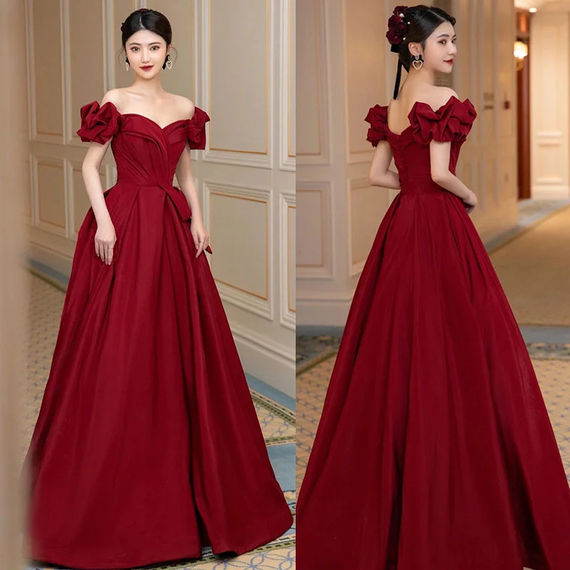 

It's Yiiya Boat Neck Burgundy Pleat A-Line Lace Up Floor-Length Formal Dress Short Sleeves Satin Elegant Dress Woman Party A2781