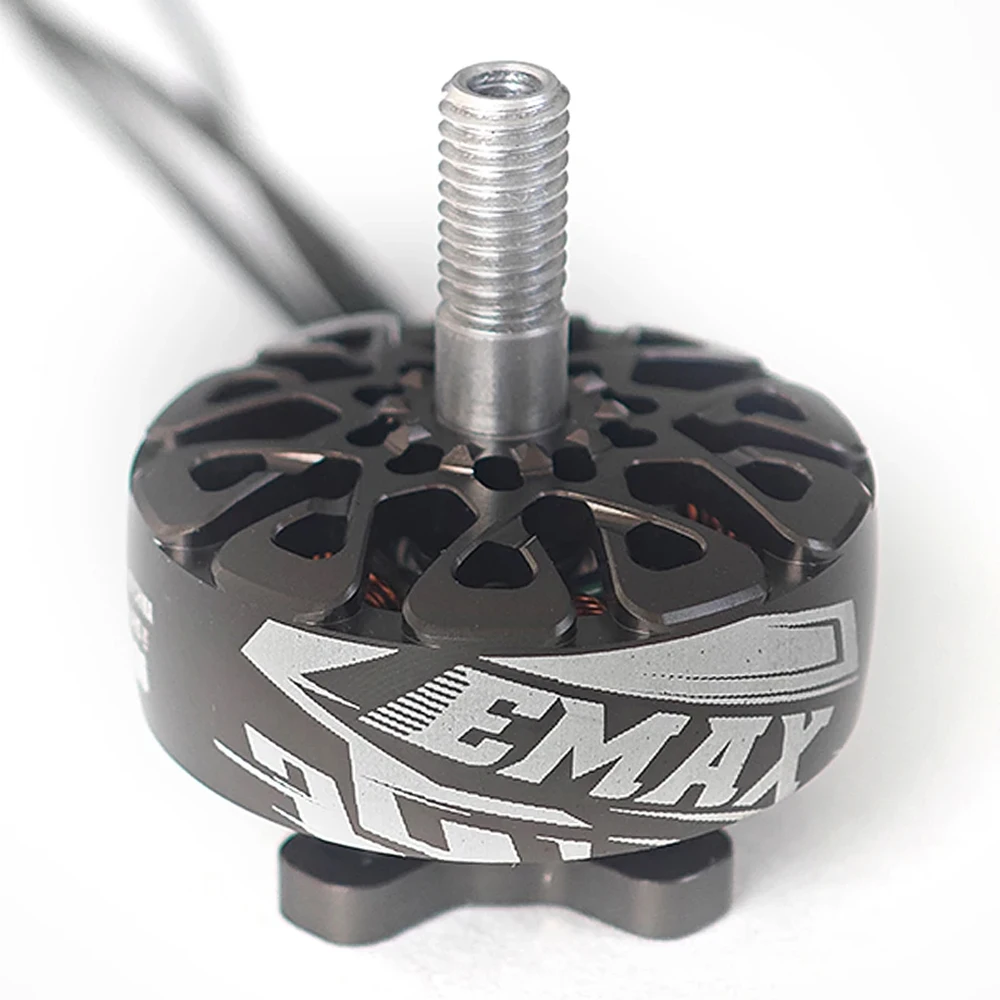 EMAX ECOIII 2207 1700KV/ 1900KV/ 2400KV 3-6S Brushless Motor Compatible 5-5.5inch Propellers for 5inch RC FPV Racing Drone