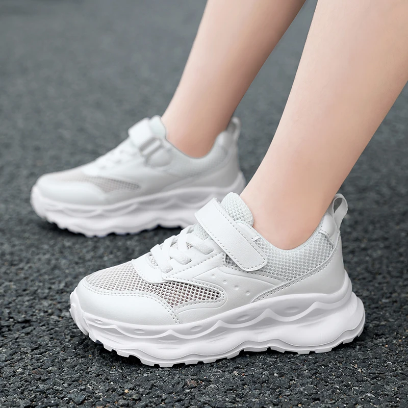 

Легкая и модная летняя дышащая спортивная обувь для мальчиков и девочек 28-39 гг.