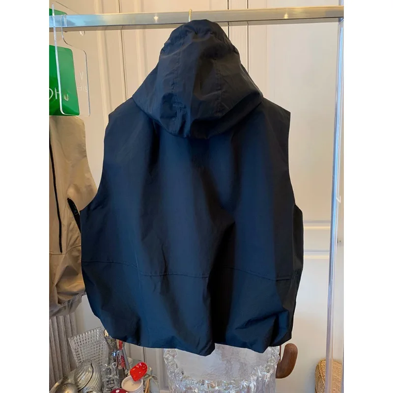 Women's Vests Spring Summer New Stacked Small Crops Hundreds Hooded Punching Jacket Workwear Horse Clip Vest Fashion Tide