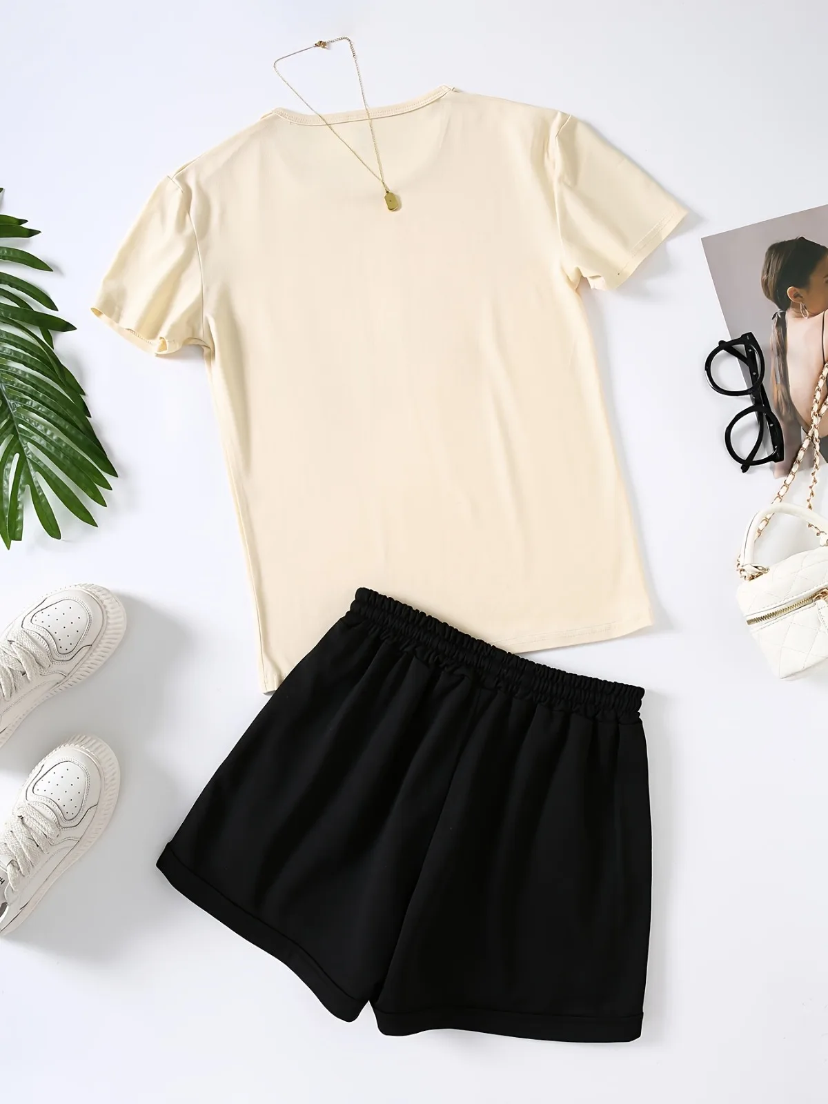 เสื้อยืดแขนสั้นผู้หญิงผ้าฝ้ายแท้แฟชั่นปารีสพิมพ์ลายตัวอักษรคอกลมเหมาะสำหรับของขวัญปาร์ตี้