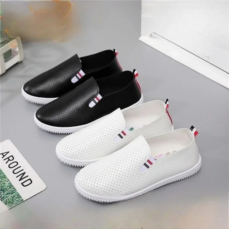 جديد لينة سوليد حذاء كاجوال تنوعا النساء تنفس عادية شقة القاع المتسكعون عالية الجودة بولي Loafers المتسكعون Zapatos De Mujer