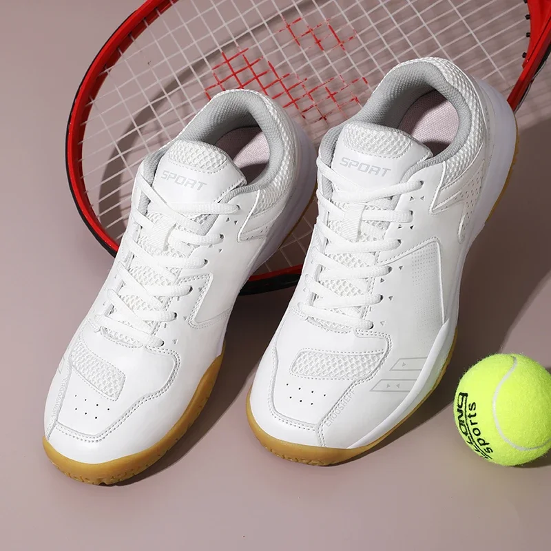 Couples Badminton Sport Sneakers Light Weight Women Athletic Table Tennis Shoes Non-slip Mens Volleyball Tennis Shoes 8202