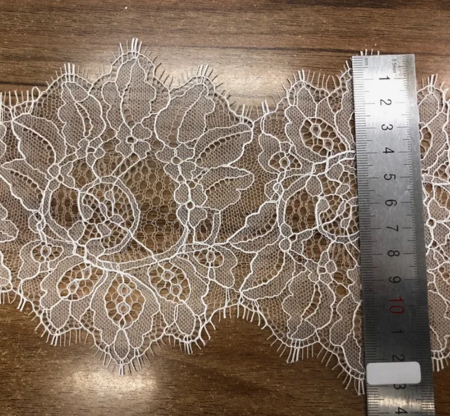 Velo da Sposa all'Ingrosso 27  - Guipure Lace Panel recensione e prezzo