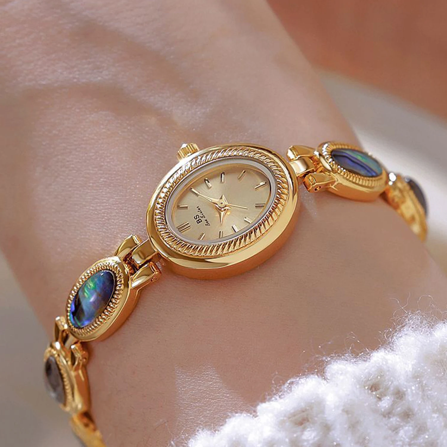 2025 Women's Watches Ladies Bracelet Vintage Elegant Natural Gemstone Oval Small Dial Quartz Ladies Watch Girlfriend Couple Gift