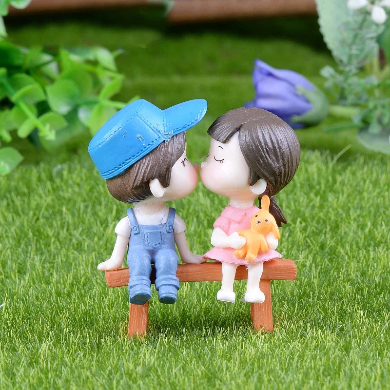 2PCS Kawaii Lover Couple Wedding Doll Figurines Miniatures Fairy Garden Bonsai Resin Crafts Toys Home Decoration Accessories