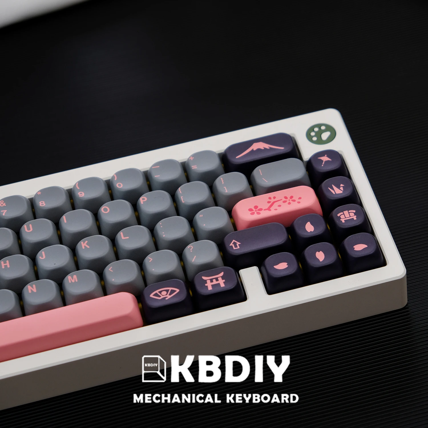 KBDiy NightSakura Keycaps PBT KOA Profile for Game Mechanical Keyboard Keycap Custom 130 Keys Caps Set for 61/68/84/87/100/104