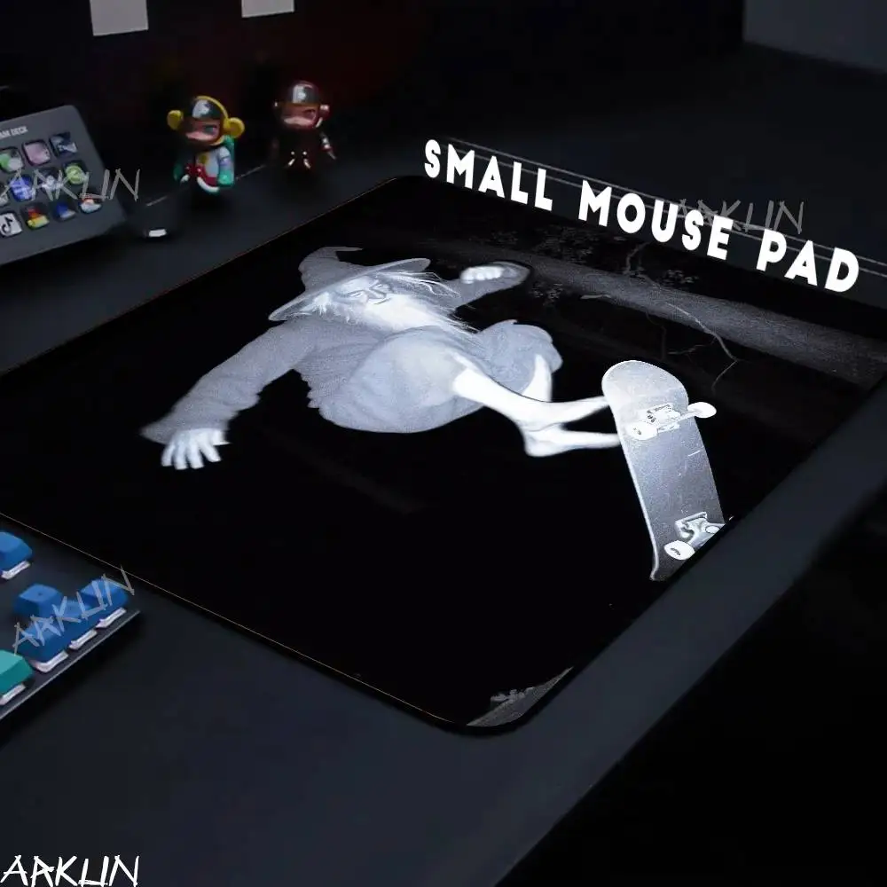 Wizard Skateboarding Meme Small Mouse Pad, Funny Skate Trick Night Forest Art Mousepad, Cool Aesthetic Desk Mat