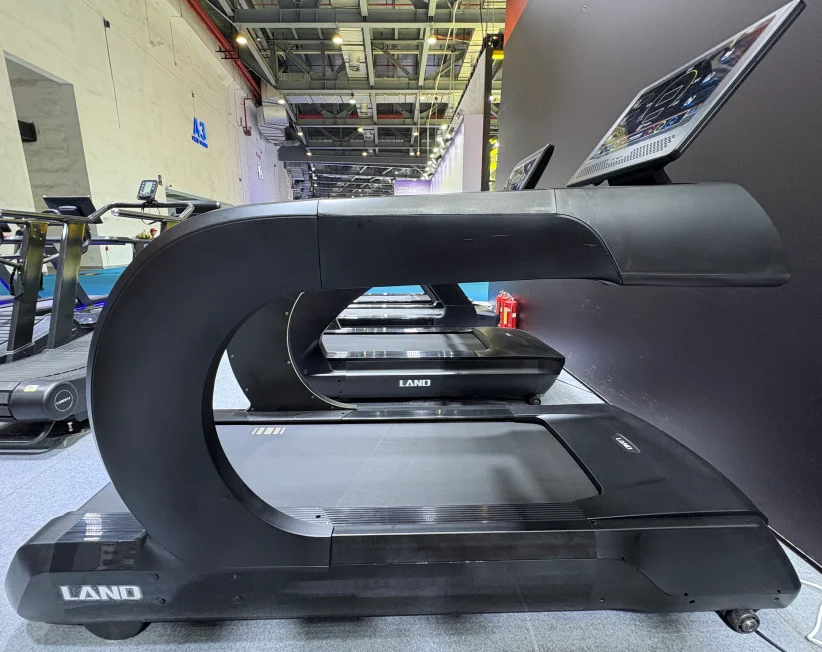 Factory Price Treadmill Manufacturer Sports Fitness China Commercial Use Treadmill Wholesale Price Treadmill Gym Equipment