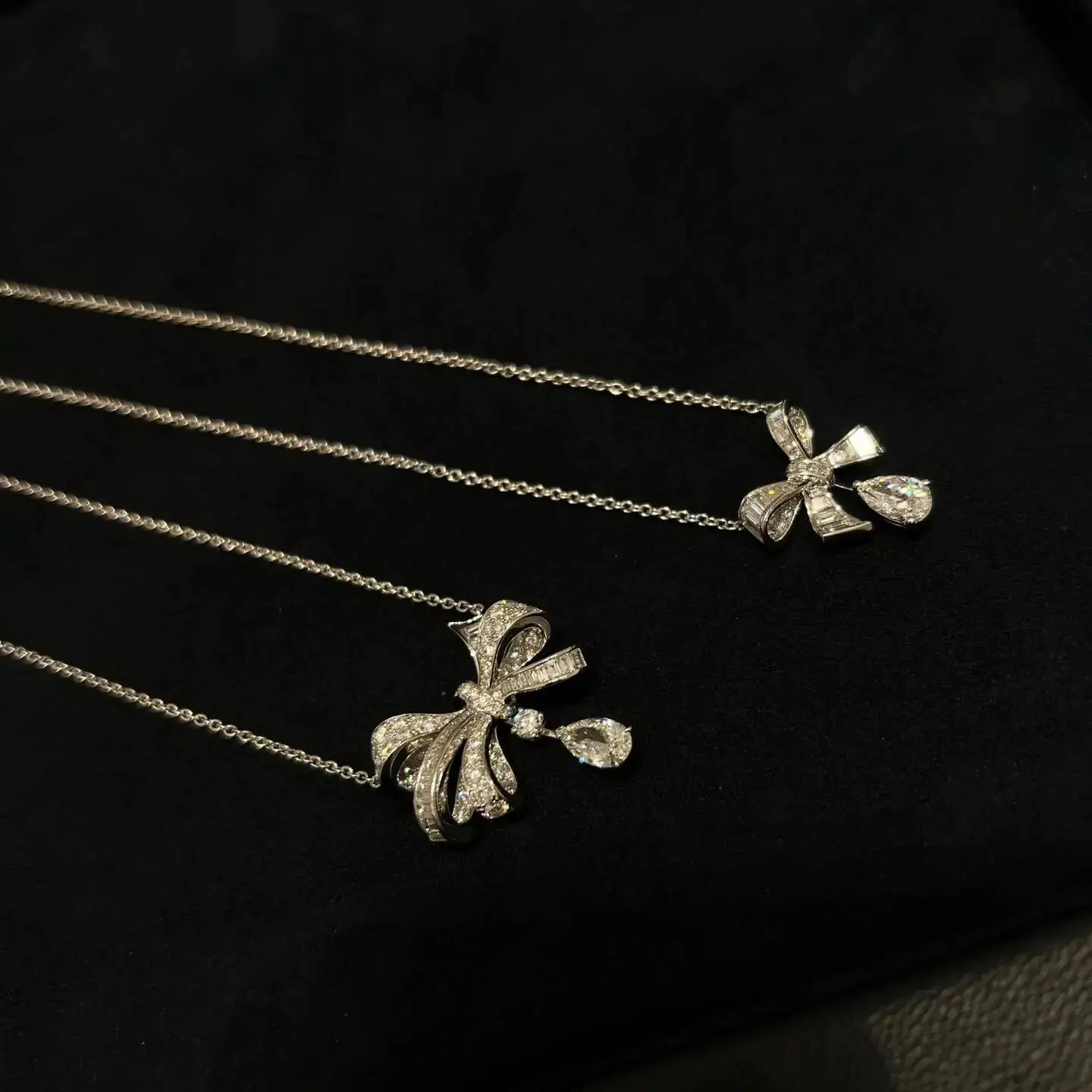 الفرنسية الفاخرة Bowknot موضة المرأة قلادة Tilda's القوس S925 الفضة عالية الجودة مويسانيتي لامعة الساحرة حفلة هدية عيد