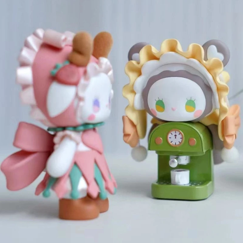 بقعة حقيقية إيما سيكريت فورست يوجيا مقهى حول باريستا الحلويات كيلي كعكة السكر مكعب الشكل الديكور تأكيد