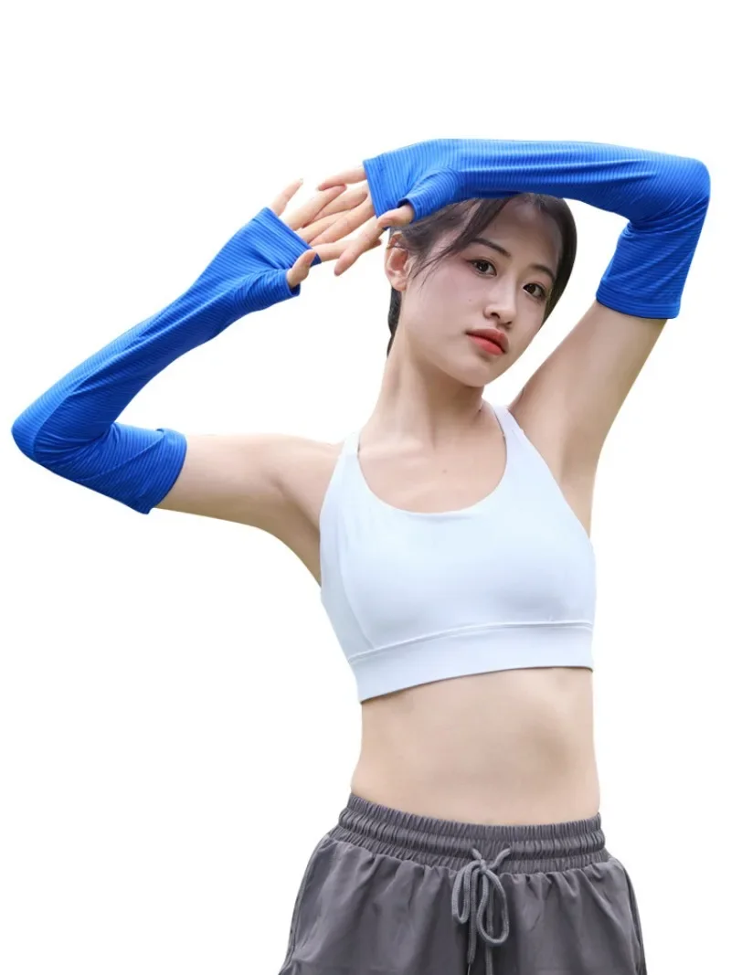 Arm Sleeves Made of Ice Cloth with UV Protection Sun Protection for Running Bikes Outdoor Sports Bikes Arm Warmers for Men Women
