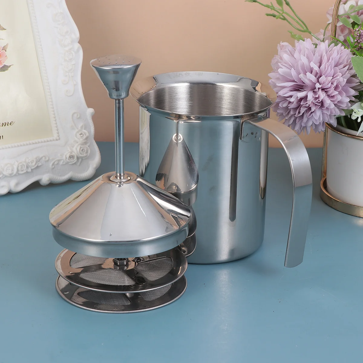 Stainless Steel Milk Foamer Double Layer Filter Screen Frothing Pitcher Manual Milk Frother Coffee Utensils (800cc)