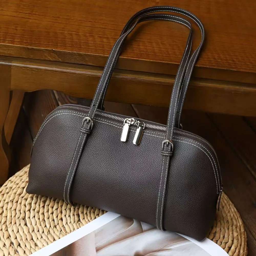 

2026 New High-end Niche Design Handbag Underarm Shoulder Simple Leather Texture Unique Versatile Premium Practical Fashion