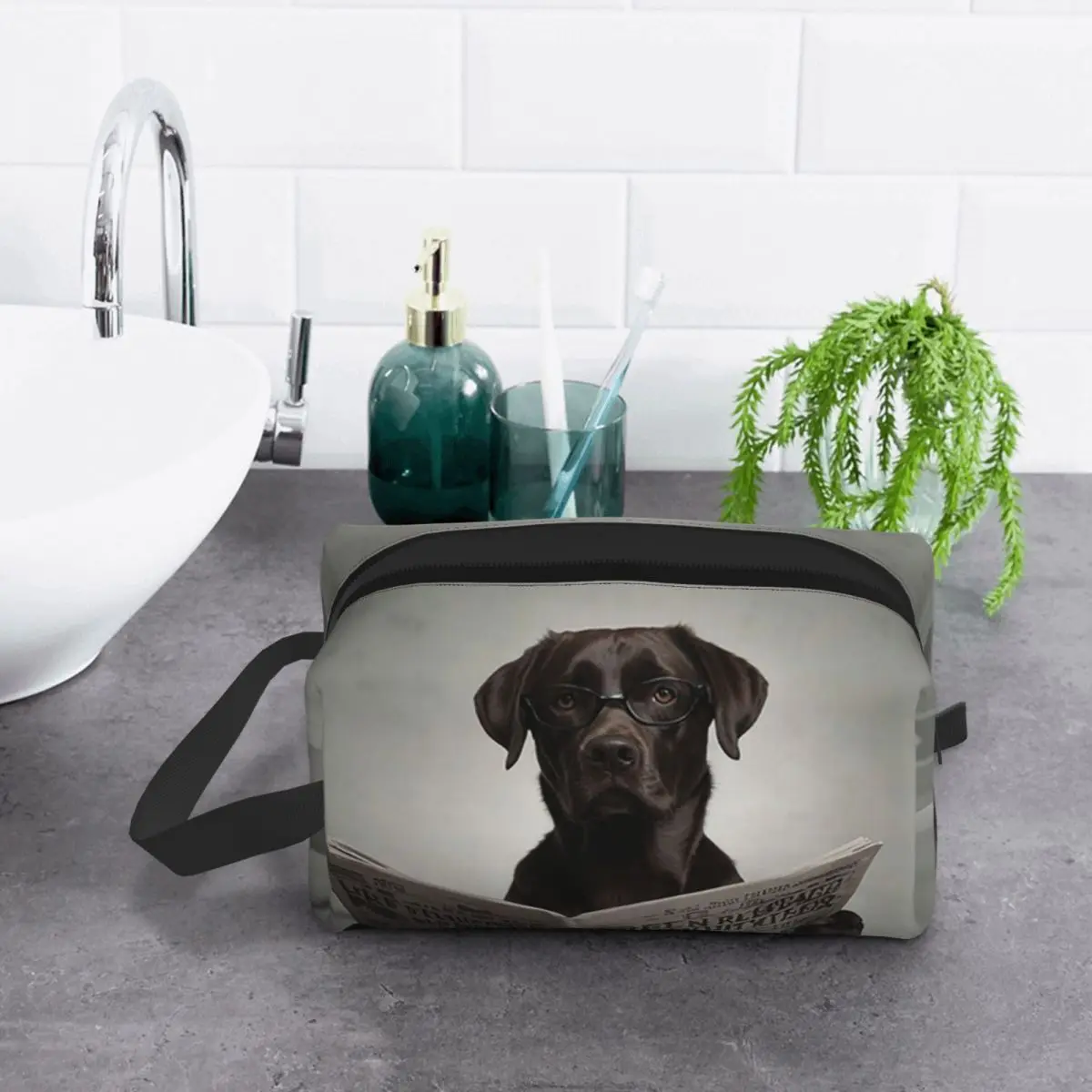 chocolate-labrador-lendo-um-jornal-saco-de-maquiagem-organizador-de-cosmeticos-armazenamento-dopp-kit-de-higiene-pessoal-saco-de-cosmeticos-lapis-caso