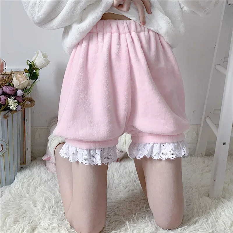 Cute Lolita Girls Warm Velvet Winter Shorts Sweet High Waist Lace Women's Plush Shorts Summer Kawaii Bloomers Shorts Pink White