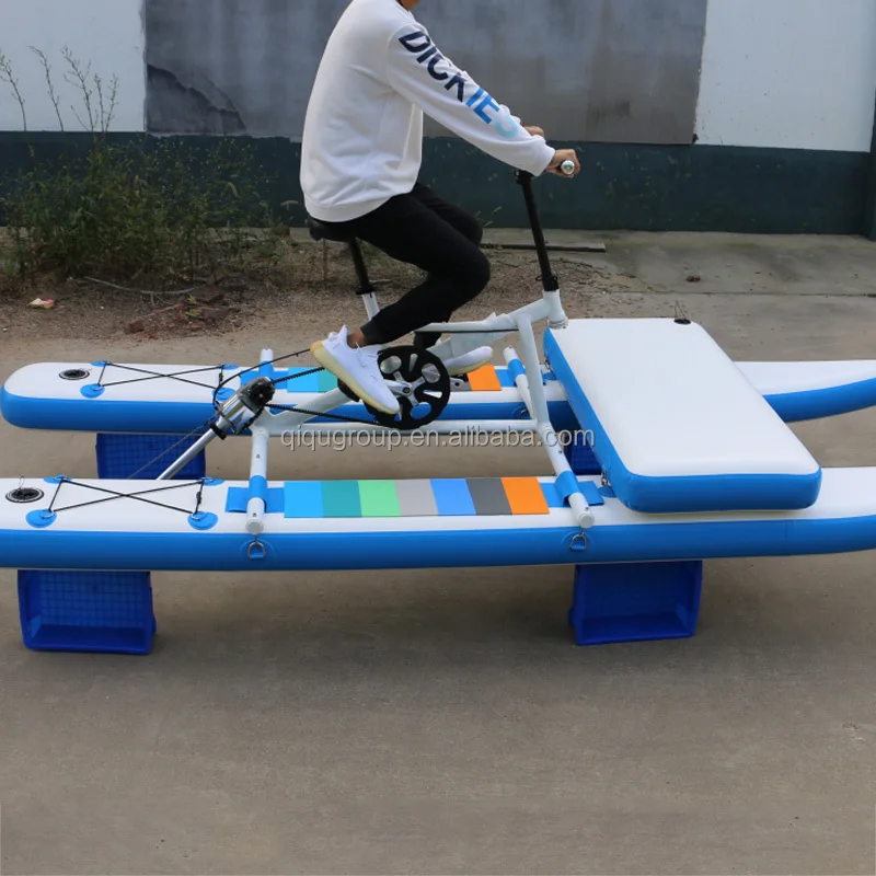 

Производитель бизнеса с низким освещением Поставка для одного человека на доске для серфинга Надувной плавающий водяной велосипед