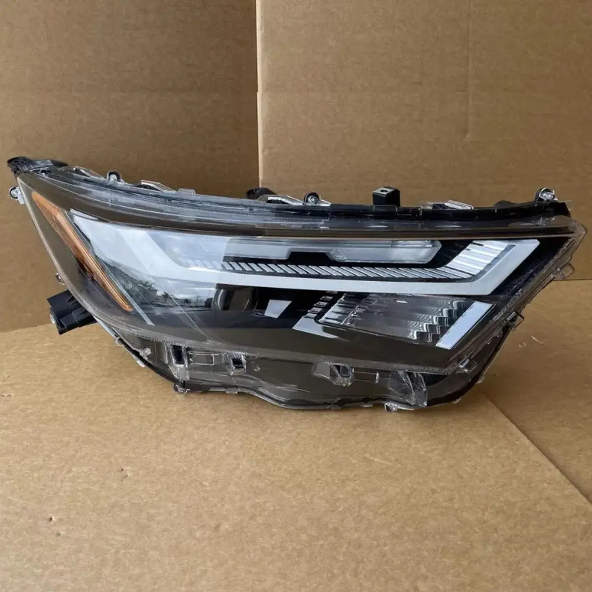 

Car LED headlight for Toyota Rav4 daytime running lamp DRL Turn signal