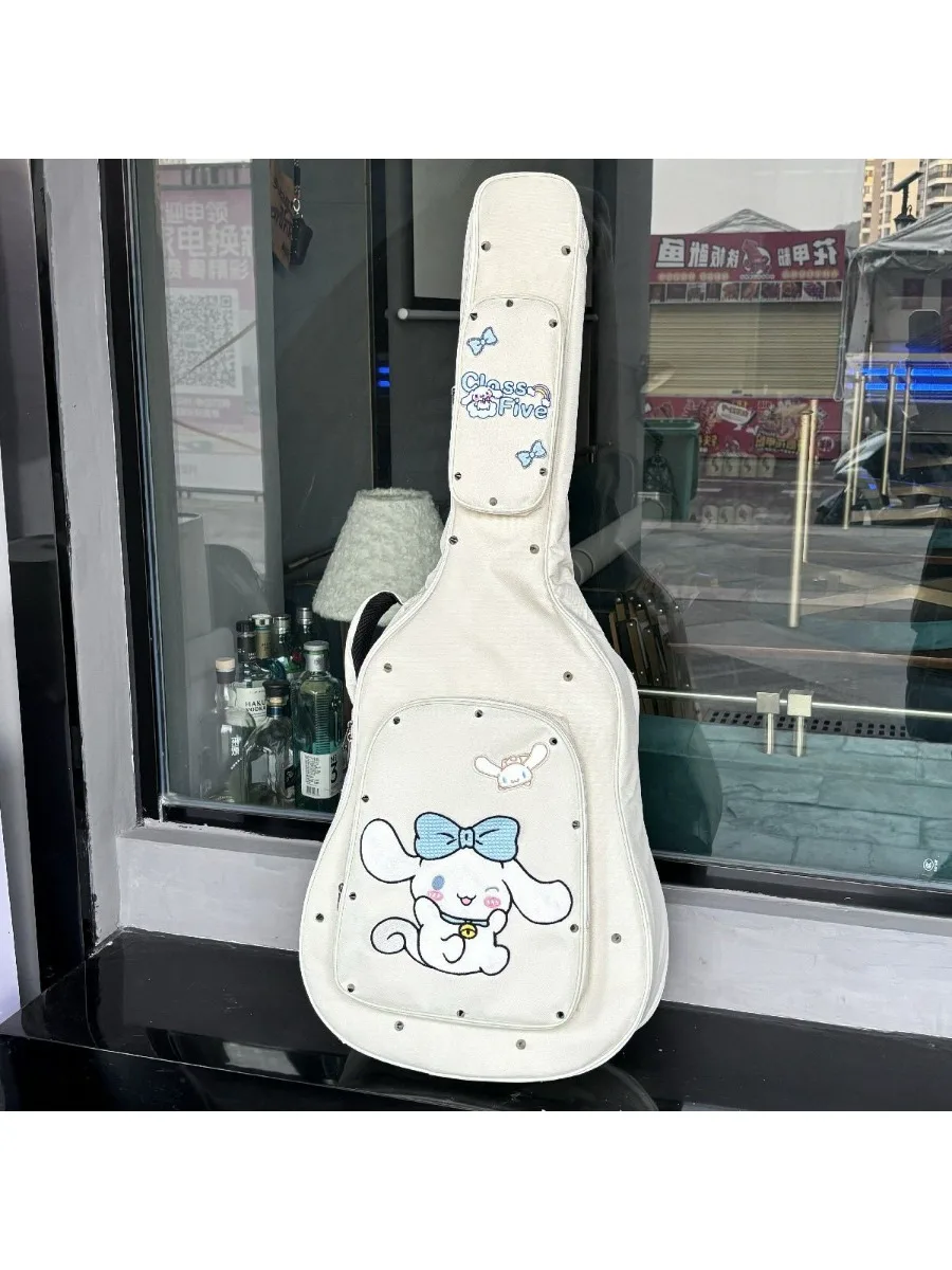 Anime Sanrio Cinnamoroll Gitaartas Originele handgemaakte Indie Folk Akoestische Gitaar Punk Elektrische Gitaar Rugzak Baskoffer Uniek - afbeelding 2