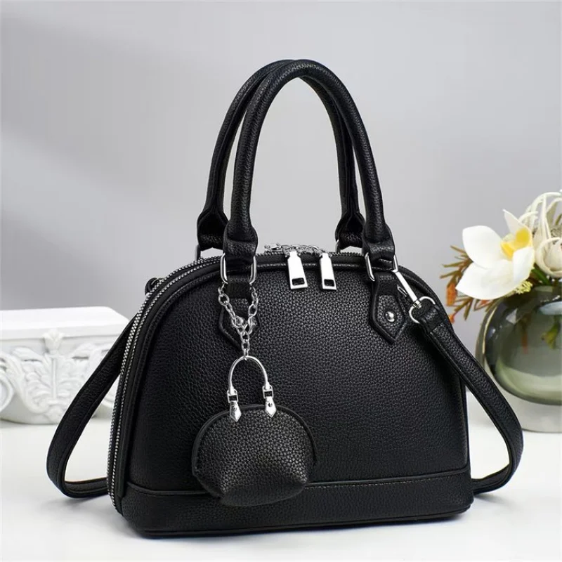 

Sophisticated Ladies Messenger Bag Made Of Nubuck Leather Boasting Trendy High-End Lightweight Soft Daily Refined Look​
