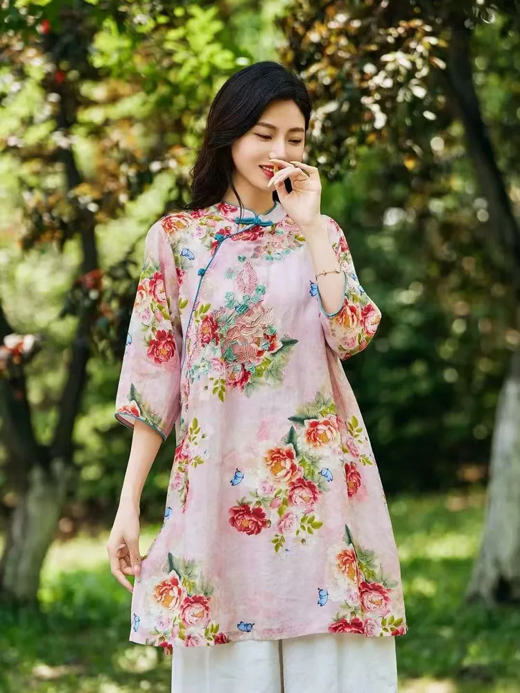 

Wind Pure Flax Printed And Embroidered Five-Quarter Sve Mid-Length irt Vintage Artistic Button-Down Fem Top