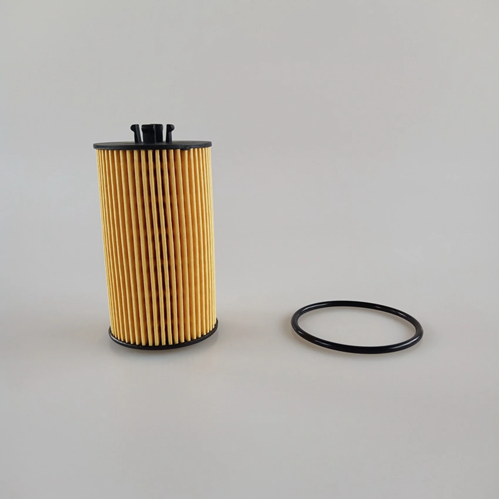 Case Of 20 Oil Filters For Chevy Aveo Cruze Sonic Trax Buick Pontiac Saturn