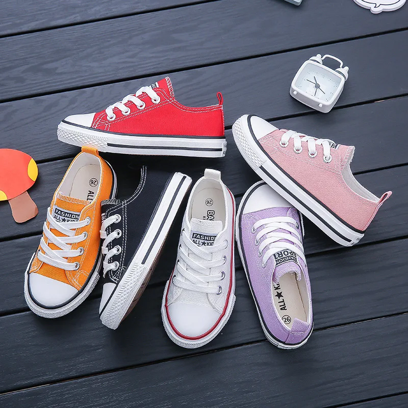 

Wholesale parent-child shoes for boys and girls with lace-up little white children's casual canvas shoes baby board shoes sneake
