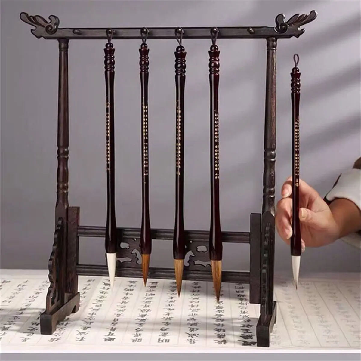 2026 New 12-Pin Calligraphy Pen Holder Chinese Brush Hanger Retro Design Chicken Wing Wood Hanging