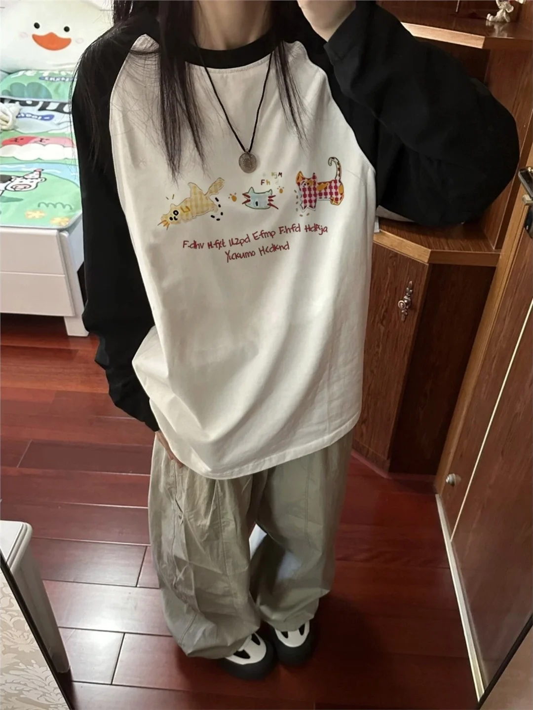 تي شيرت Retro American Kit Color Blo Long Sve من القطن الخالص للفتيات في المدرسة المتوسطة لربيع الخريف فضفاض ومريح...