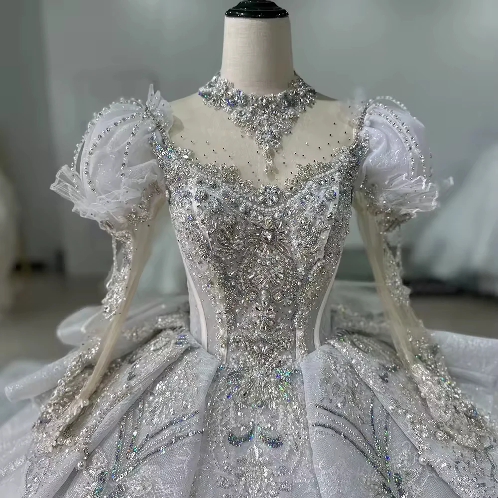 Hochzeitskleid Damen 長袖恋人のウェディングドレス鍵穴バックリボンビーズクリスタル刺繍夜会服のブライダルドレス