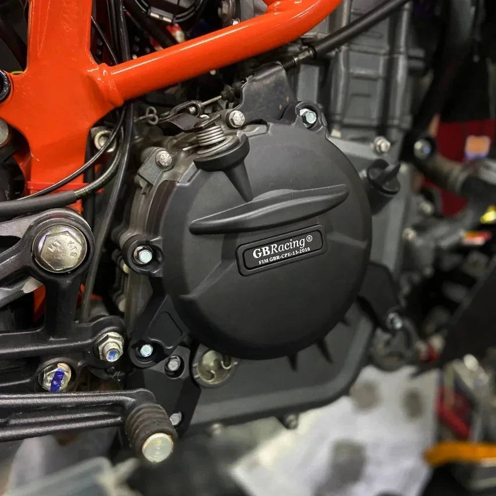 

Gbracing Motorcycle accessories For DUKE 390 2014-2015 and KTM RC 390 2014-2016 Motorcycle Engine Protection Cover