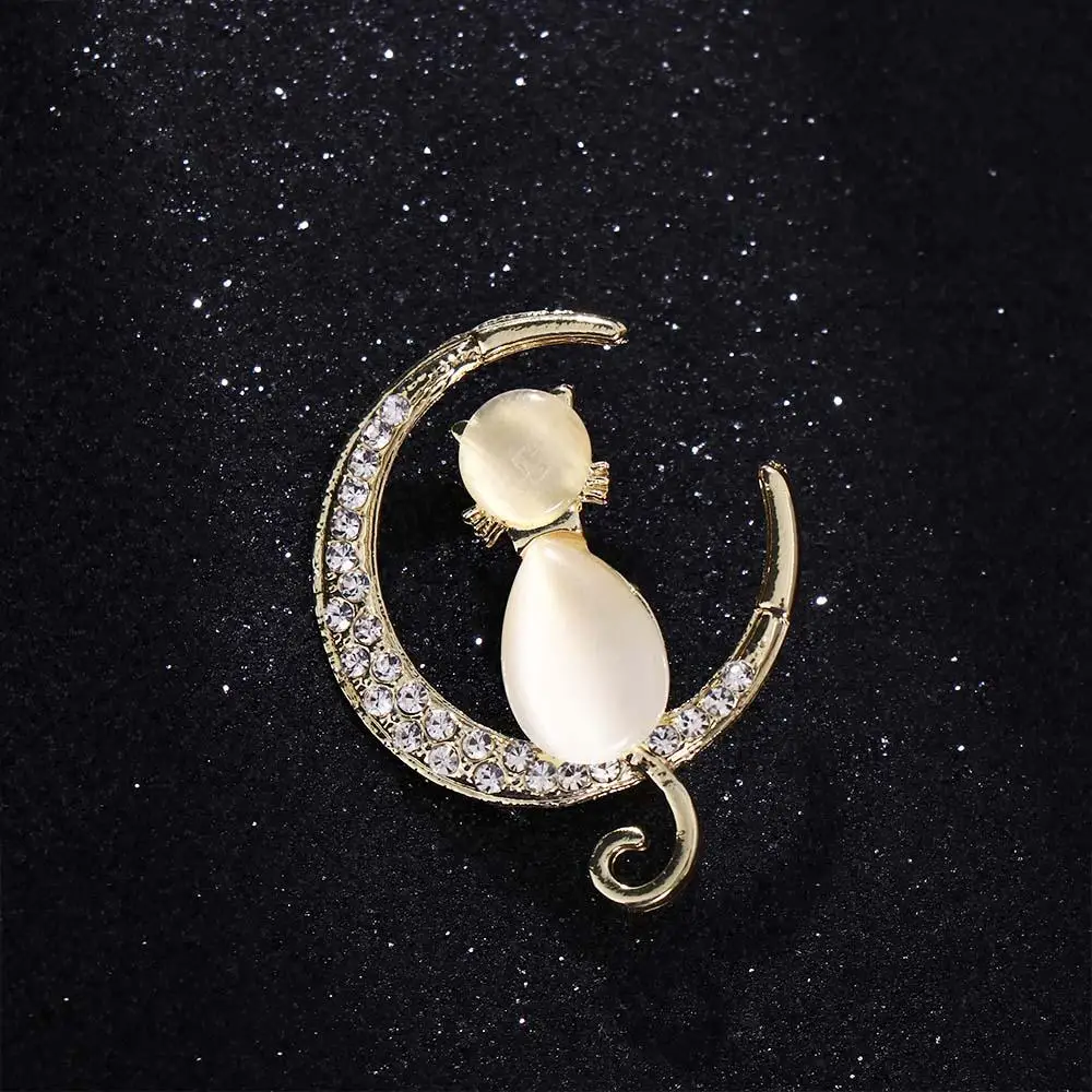 Cute Animal Clothes Accessories Design Sense Rhinestone Opal Stone Women Brooch Corsage Brooch Moon Cat Brooch Lapel Pins