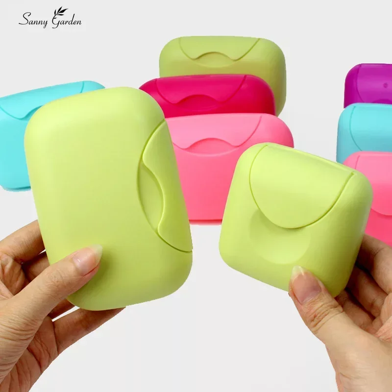 1pcs Portable Soap Dishes Soap Container Bathroom  Travel Home Plastic Soap Box with Cover Small/big Sizes Candy Color