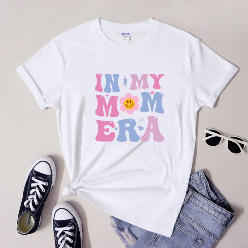 Groovy In My Mom Era T-Shirt Trendy New Mama Tumbler Grunge Tees Cute Mother's Day Gift Shirt