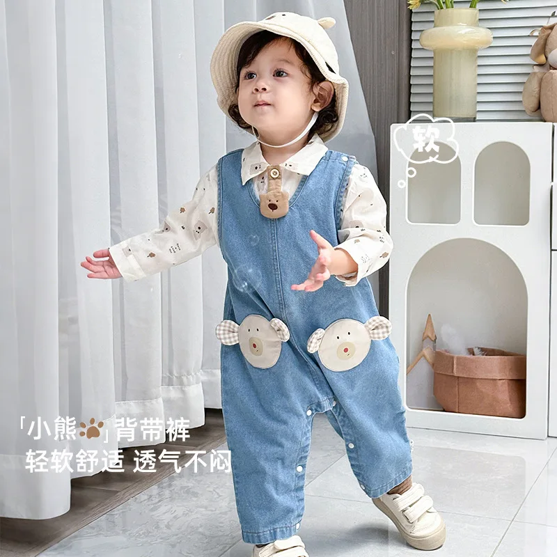 

Детский полосатый комбинезон, новинка 2023 года, осенний джинсовый костюм с плюшевым мишкой для ползания, детская модная рубашка с принтом