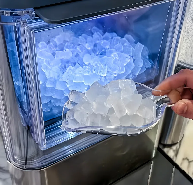 Kitchen commercial block ice machine, 17kg per day, household cold drinks