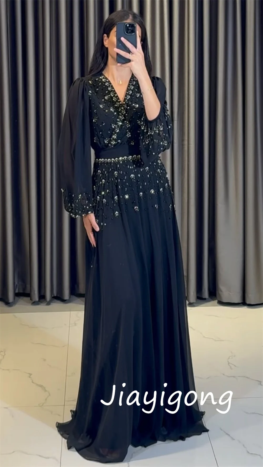 Robes longues personnalisées à paillettes et plis, ligne a, col en v, occasions sur mesure, Style chinois complexe