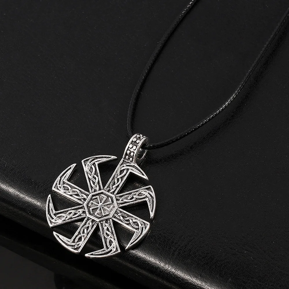 YILUOCD Slavic Amulet Necklace for Men Slavic Kolovrat Symbols Pagan Sun Wheel Chain Pendants Religious Talisman Jewelry