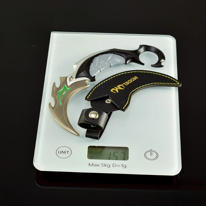 17cm/6.69in Valorant Game Peripheral Weapons Models Metal Crafts Fluorescent Leather Cases Shadow Hook Weapons Desktop Display