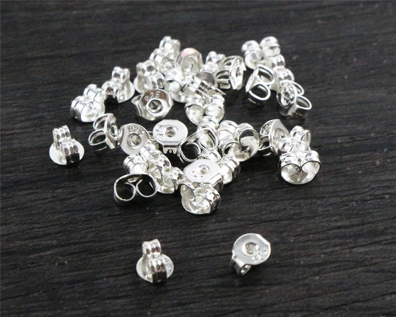 100pcs High Quality 925 Silver Color Plated Copper Earring Back Plug Earring Settings Base Ear Studs Back Whole Sale-L2-42