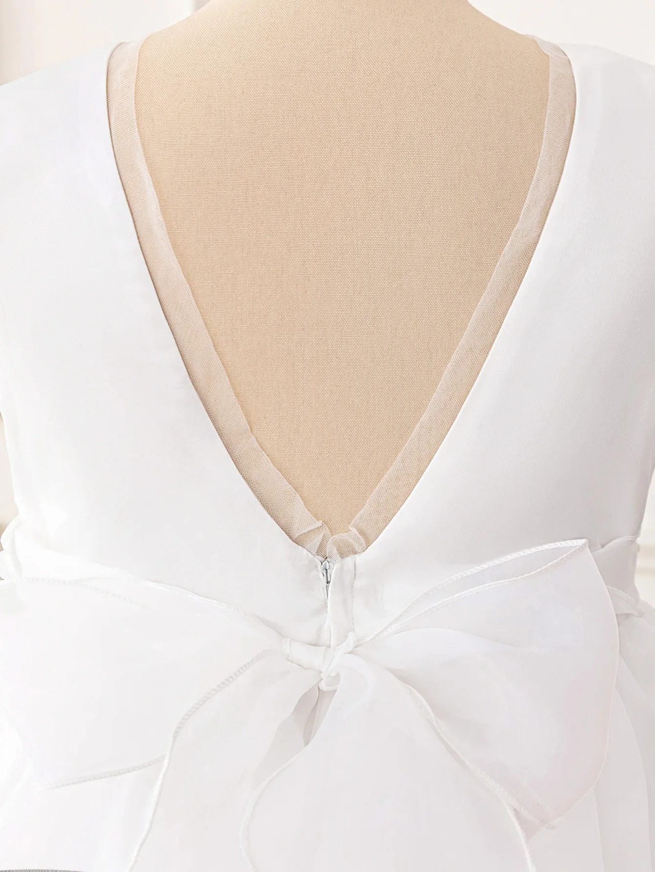Baptismal White Dress For Girls Tail Wedding Dress Backless Bowknot Girl Princess Dress First Communion Costume Birthday Dress